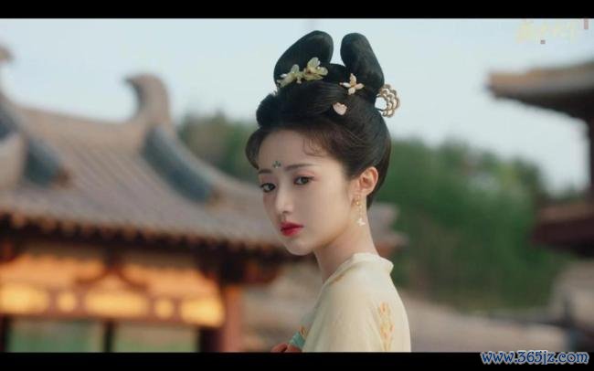 上线5天卖了100万套,这可能是连年来最上面的“女帝模拟器” 权利战役新高度